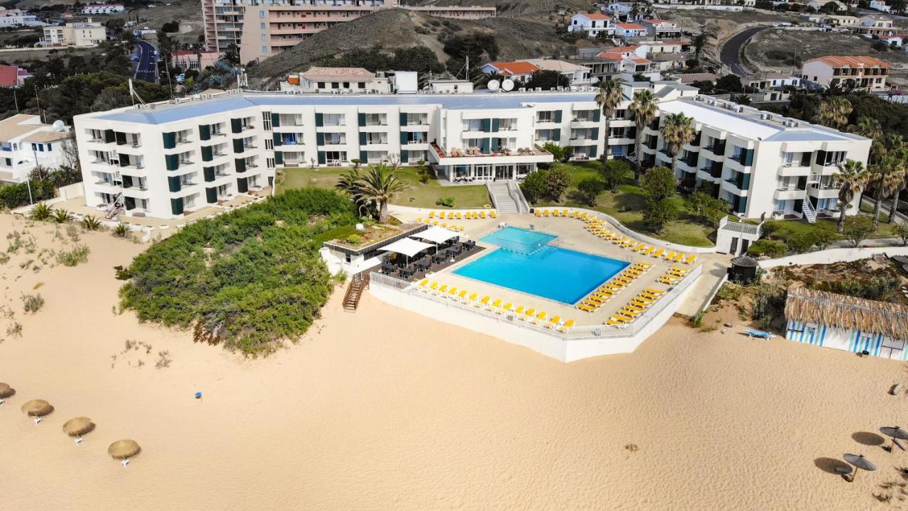 Vila Baleira Suites 포르투산투 외부 사진