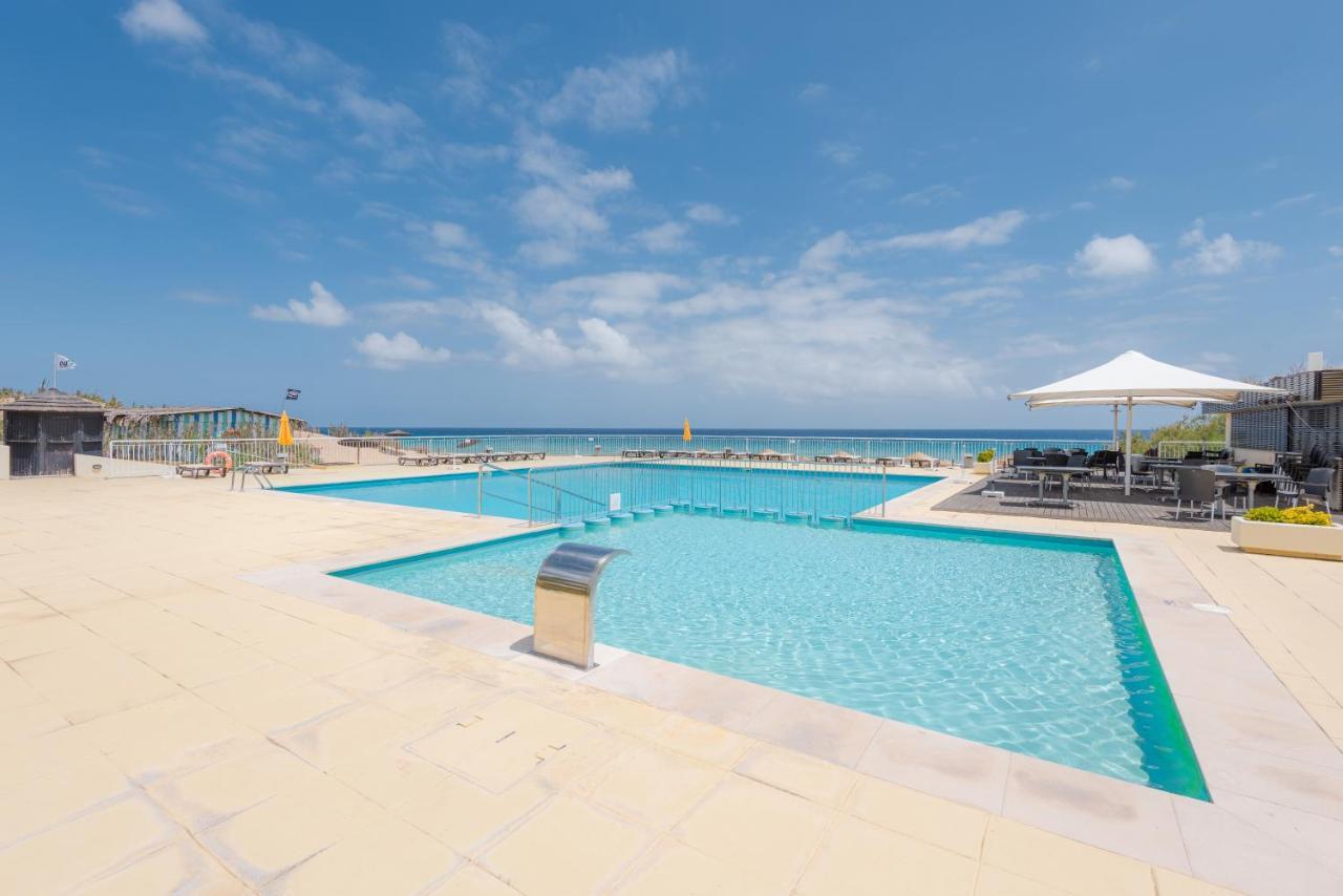 Vila Baleira Suites 포르투산투 외부 사진
