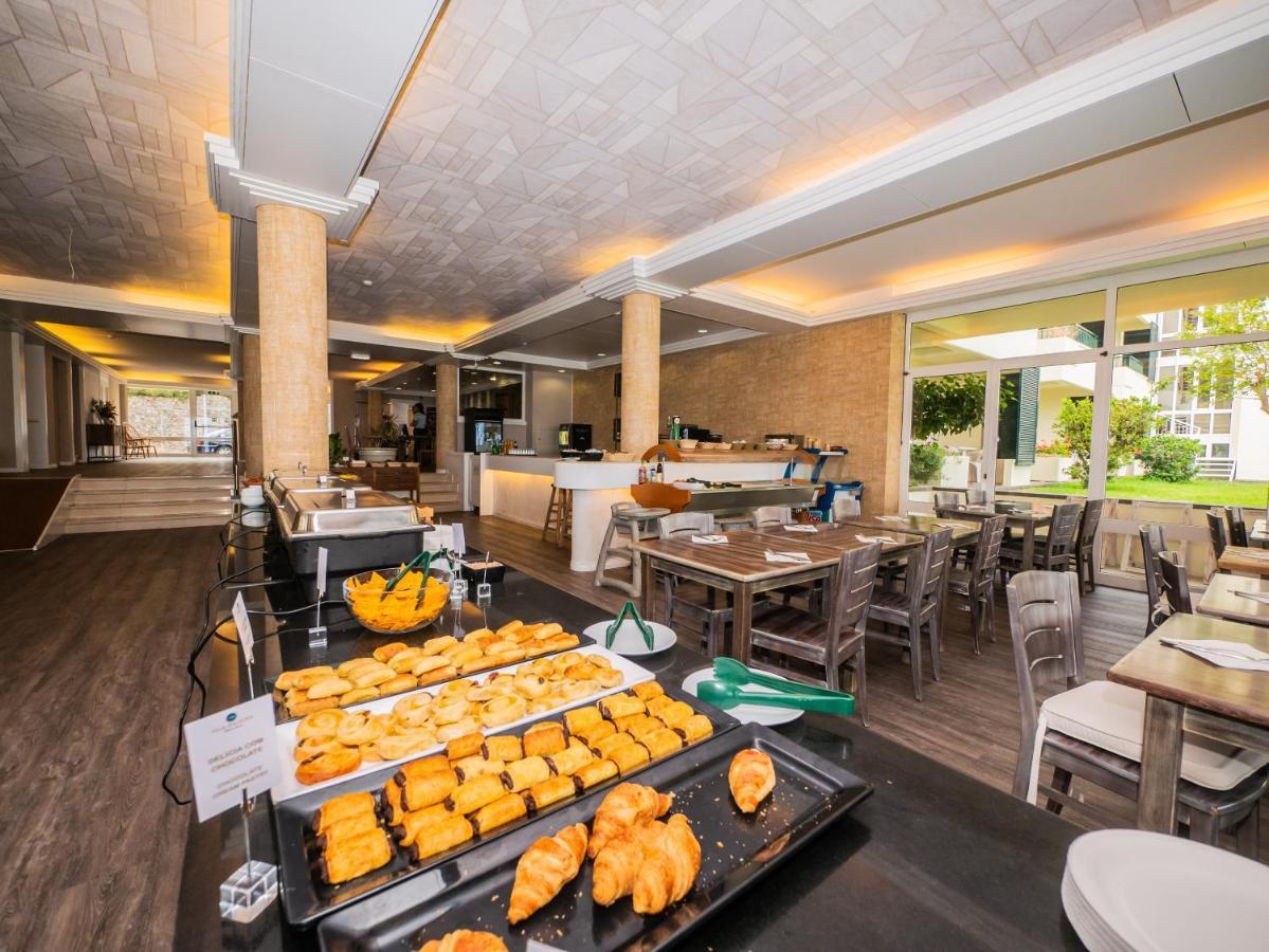 Vila Baleira Suites 포르투산투 외부 사진