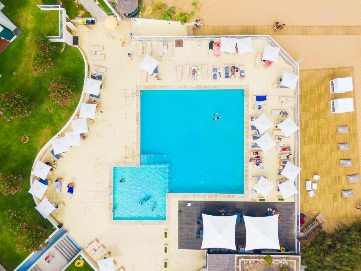 Vila Baleira Suites 포르투산투 외부 사진