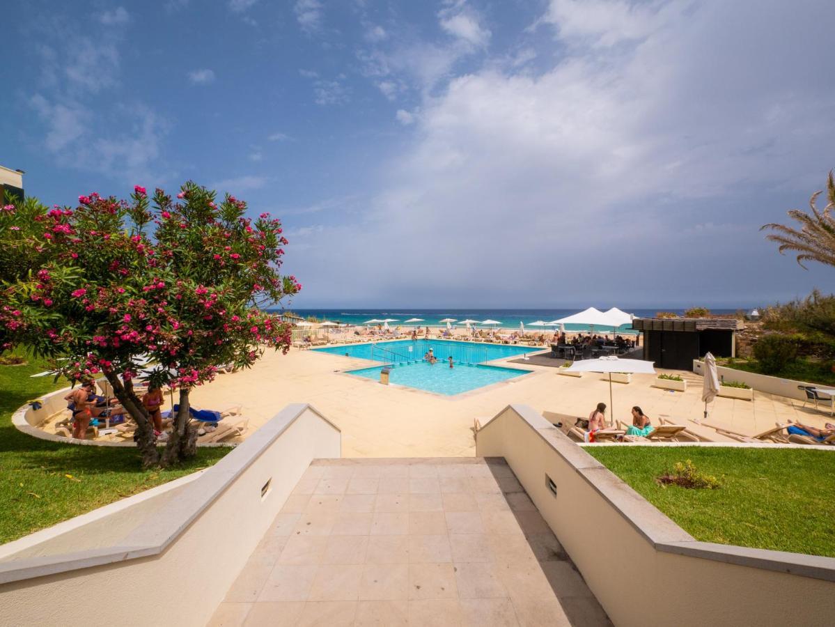 Vila Baleira Suites 포르투산투 외부 사진