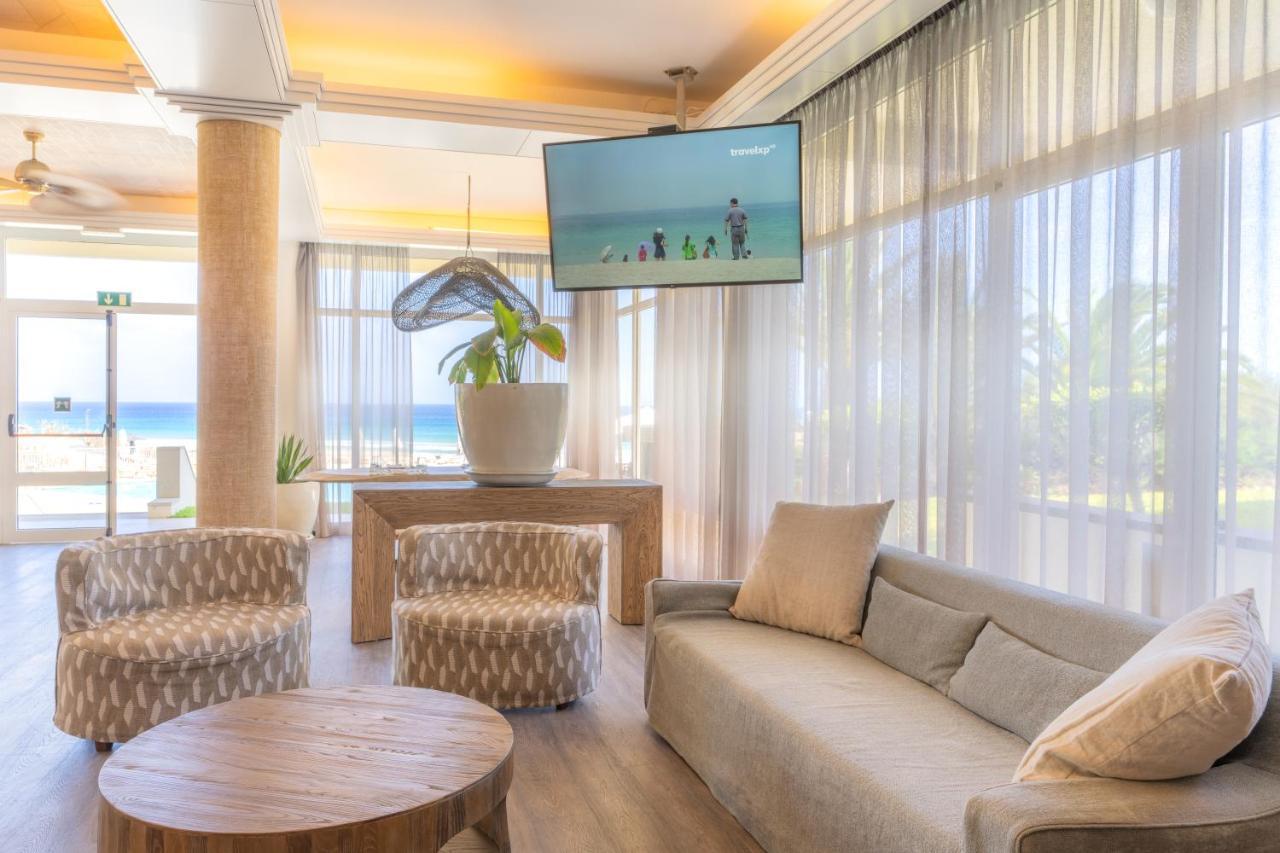 Vila Baleira Suites 포르투산투 외부 사진