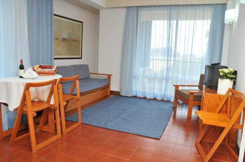 Vila Baleira Suites 포르투산투 외부 사진